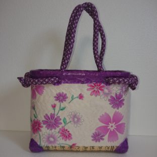 No.31　一閑張り　カゴバック 浴衣　白地に花模様