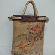No.39　一閑張り　カゴバック　金地　御所車　